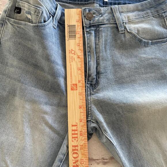 NWT KanCan Kan Can Boutique Skinny Distressed Light Wash Blue Jeans  11/29 - Picture 4 of 9